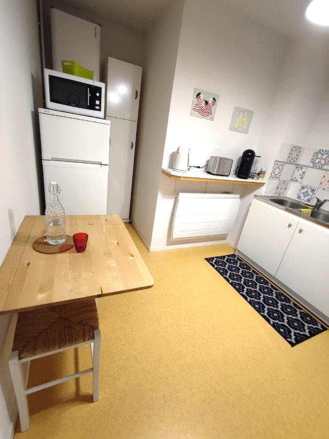 Grand Appartement En Rdc Vallee De 캄팡 외부 사진