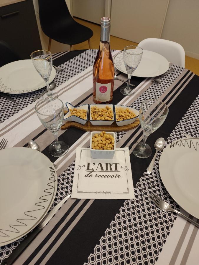 Grand Appartement En Rdc Vallee De 캄팡 외부 사진
