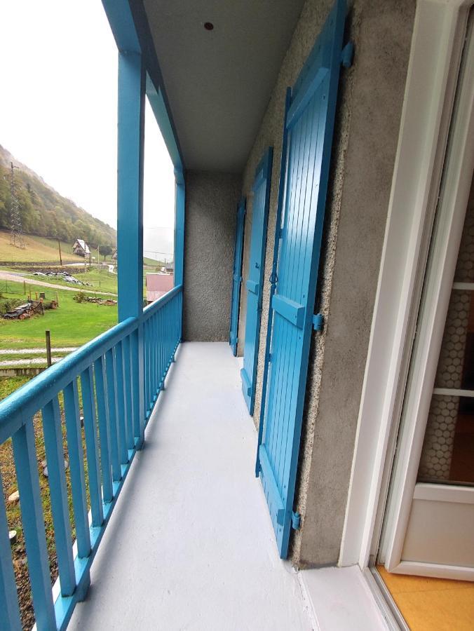 Grand Appartement En Rdc Vallee De 캄팡 외부 사진