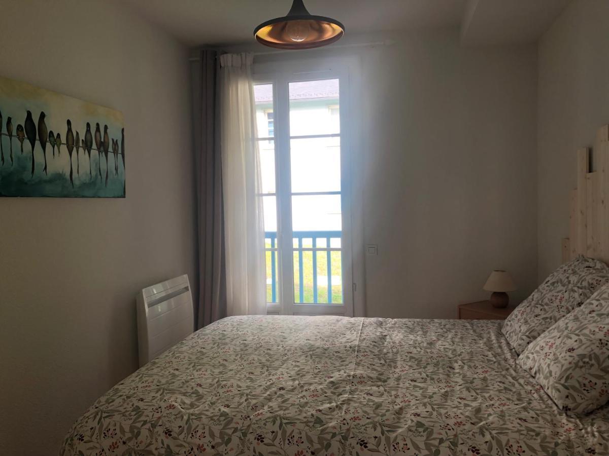 Grand Appartement En Rdc Vallee De 캄팡 외부 사진